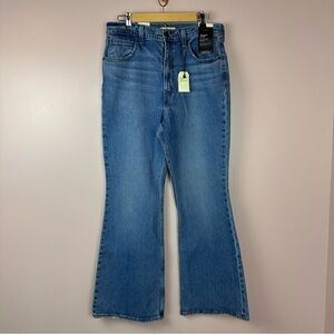NWT Levi’s 70s High Flare Jeans 31x32